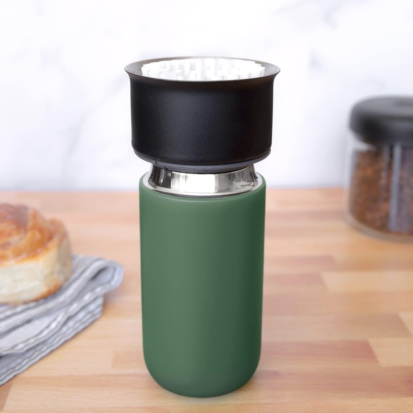 12 Oz Carter Move Travel Mug - Vacuum-Insulated Stainless Steel Travel Coffee Mug - Coffee Tumbler with Ceramic Interior and Splash Guard - Cargo Green